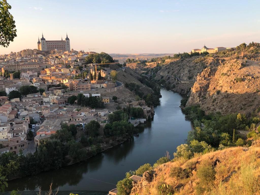 Apartamento Toledo ciudad de las tres culturas , un lugar para disfrutar todas las familias con sus hijos Villamiel de Toledo Exterior foto